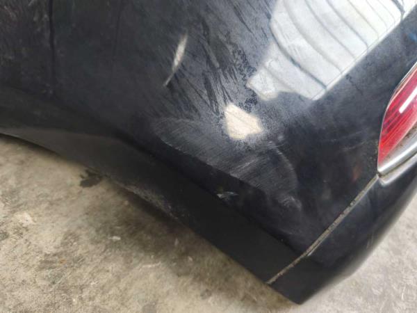 PARE CHOC ARRIERE FIAT - Vue 3